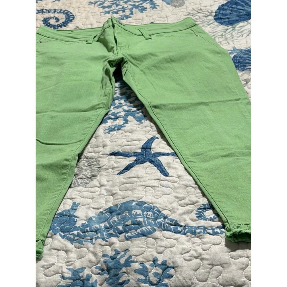 crown & ivy Light Green Women's Jeans